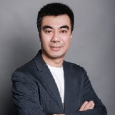 常斌
